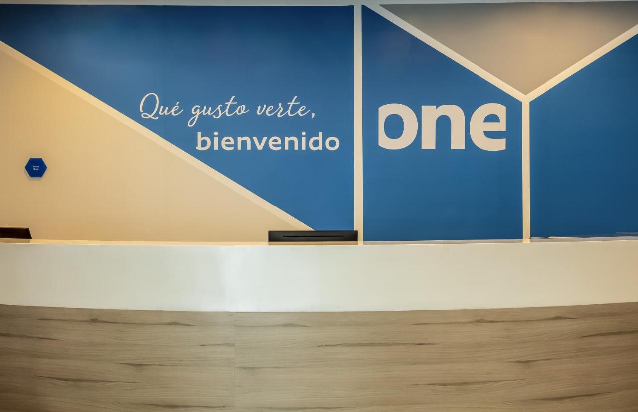 One Monterrey Tecnologico Hotel Exterior foto